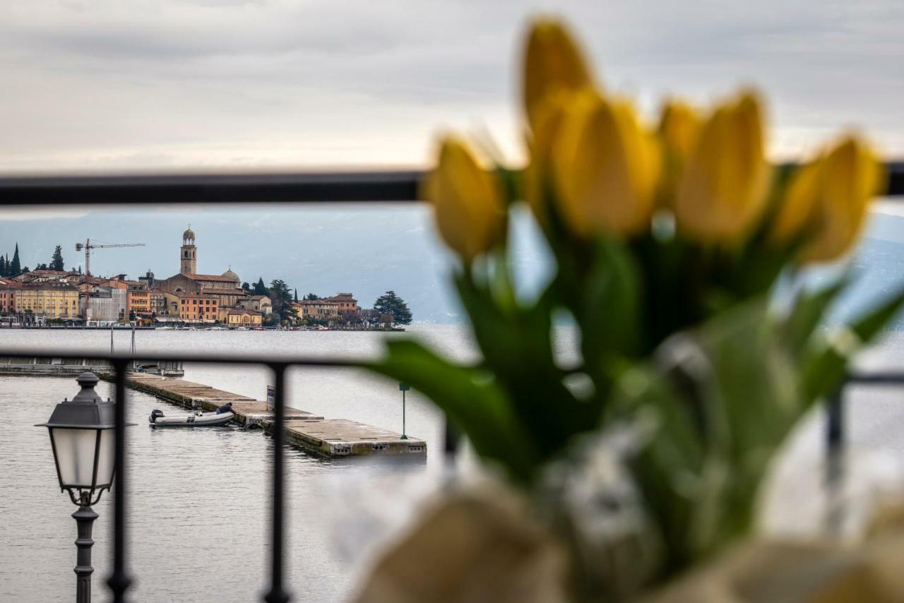 Апартаменты Casa Mari Fronte Lago Сало Экстерьер фото